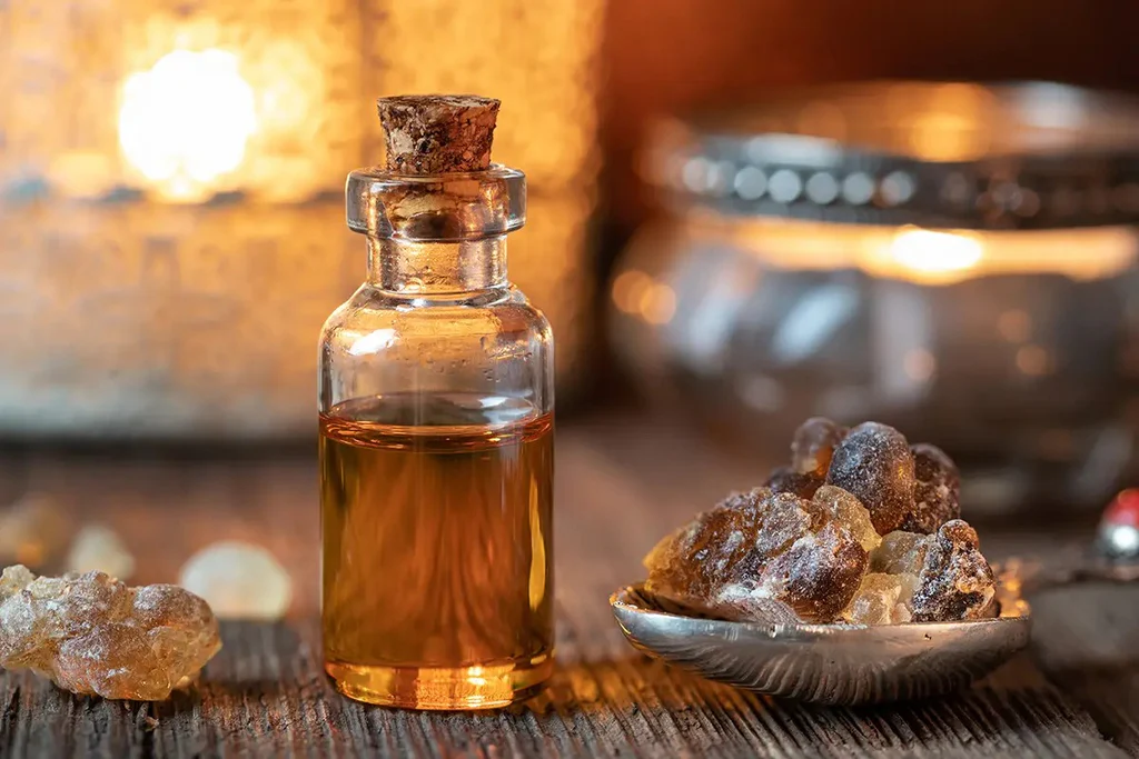 Frankincense Essential Oil — Our B.A.R.E. Oil of the Week!